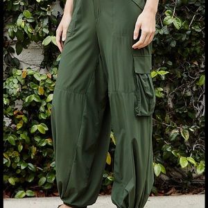 Free People NWT Roundhouse kick pant green